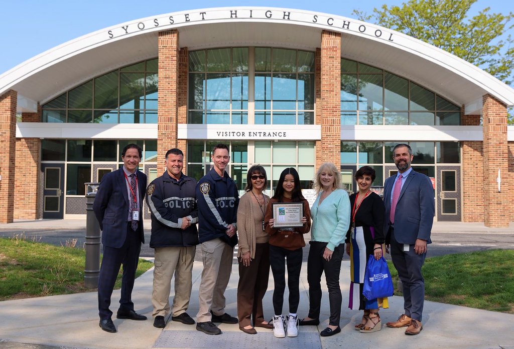 Student Winners of 2022 2023 Long Island Rail Road’s T.R.… Flickr