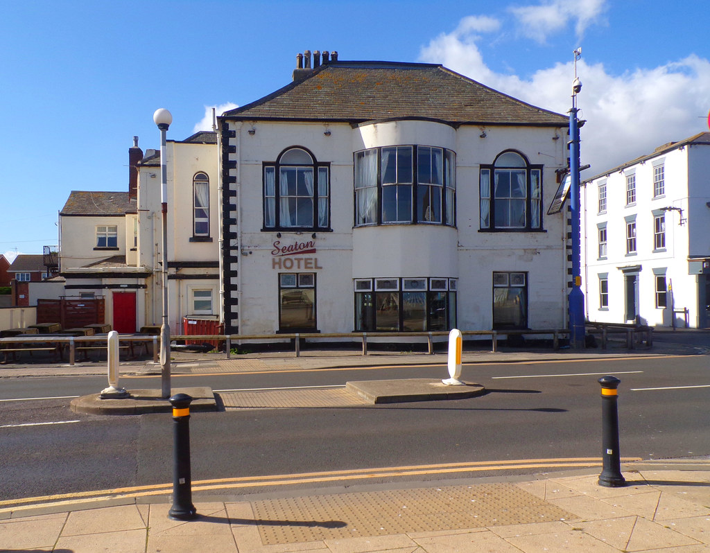 Seaton Hotel, Seaton Carew, Hartlepool I Itsmee Flickr
