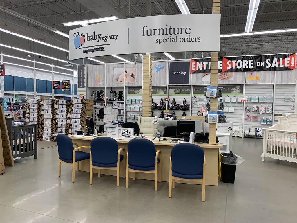 Bed Bath & Beyond/buybuy BABY interior Bed Bath & Beyond/b… Flickr