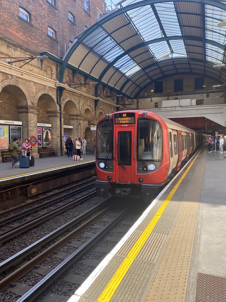 S7 Stock 21331 District Line Paddington Station Flickr