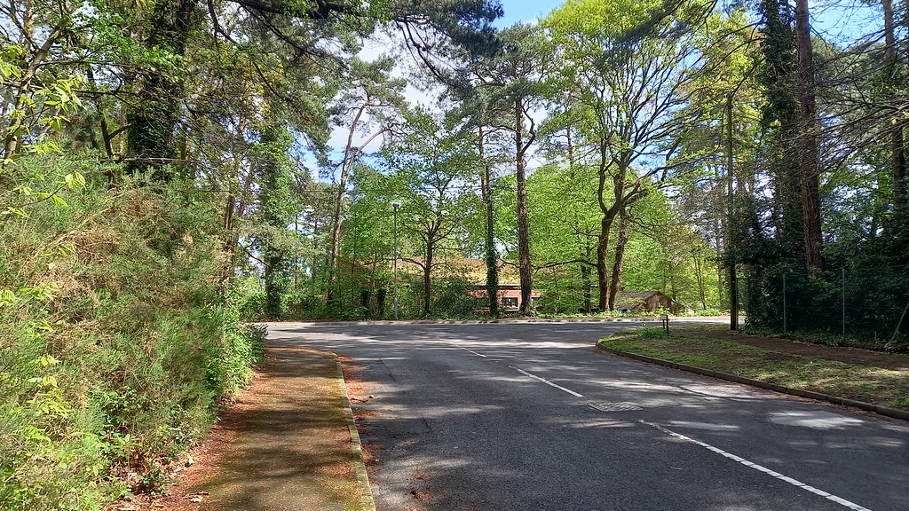 Olivers Road, Colehill, Wimborne Looking towards Middlehil… Flickr