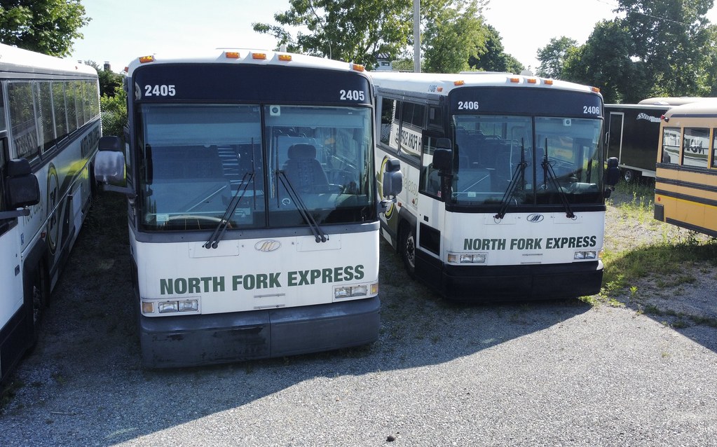 Former North Fork Express 2405 and 2406 2004 MCI D4500s Montauk Bus