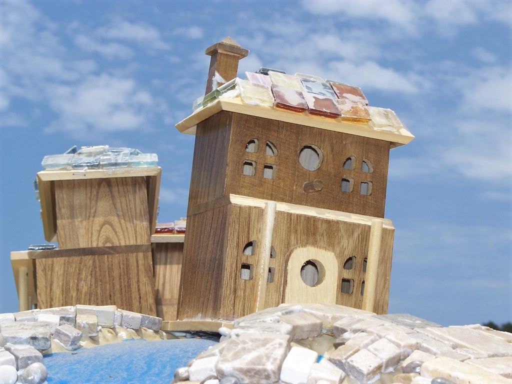 17 Rose Garden Globes (11) (2) Homes North Pole Flickr