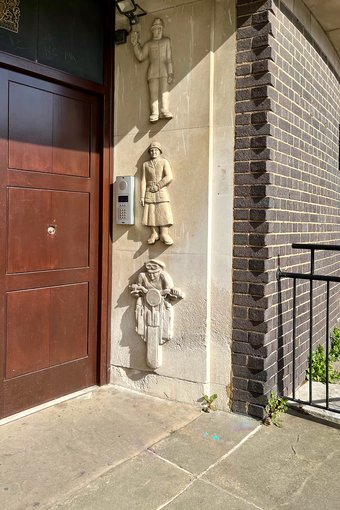 Met House Former Leyton Police Station on Francis Road, cl… Flickr