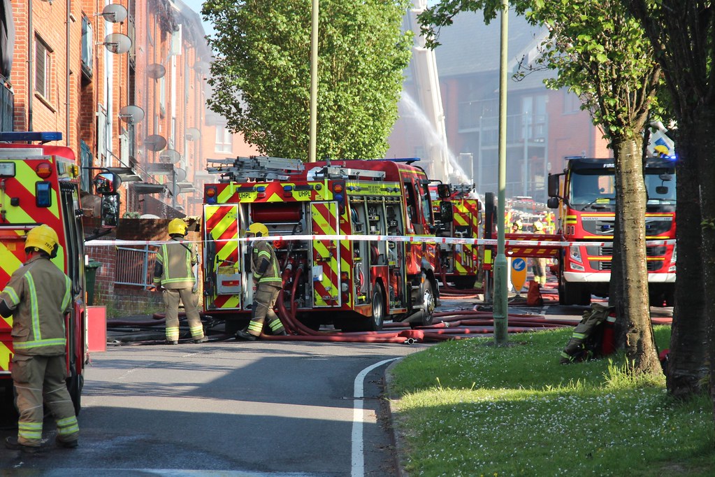 16 pump fire, Oakridge Road, Basingstoke 27.5.23 Flickr