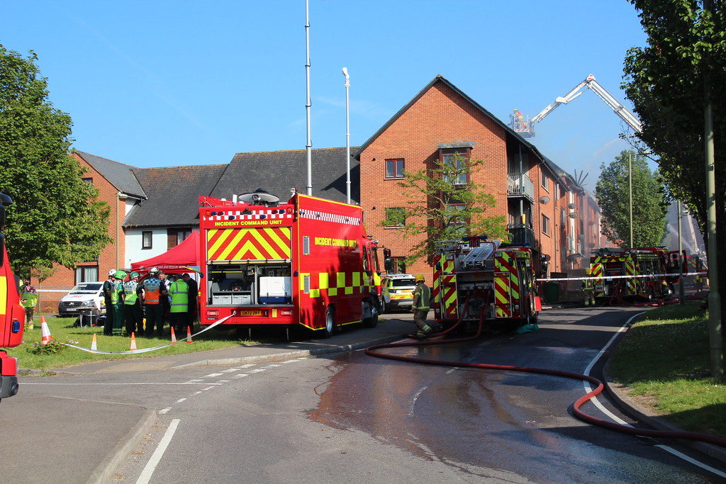 16 pump fire, Oakridge Road, Basingstoke 27.5.23 Flickr