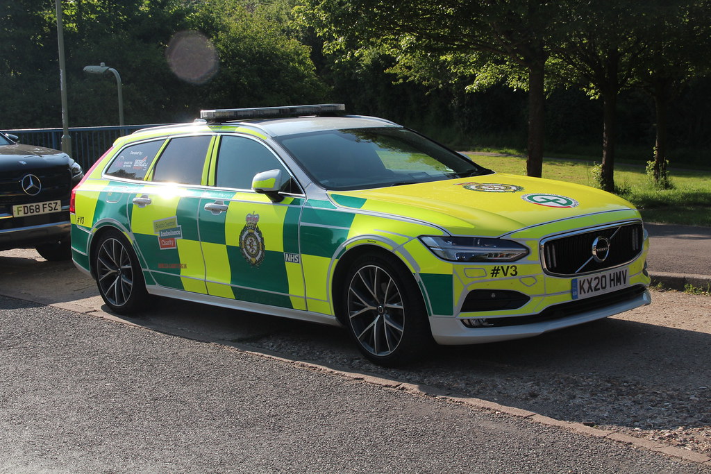 16 pump fire, Oakridge Road, Basingstoke 27.5.23 Flickr