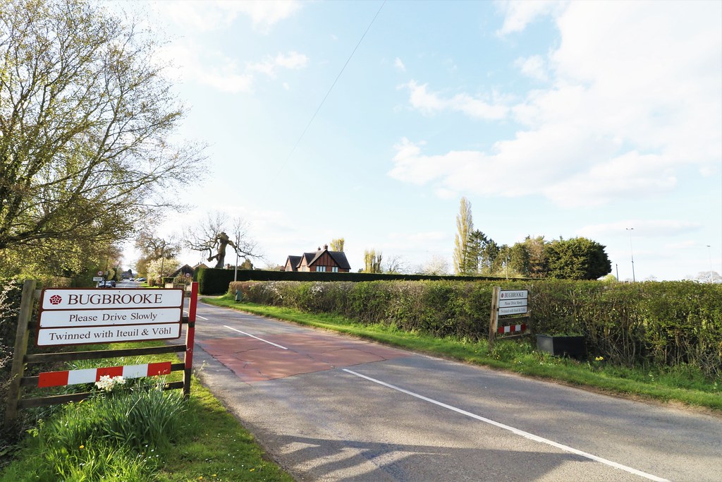 Newport Pagnell Town reserves v Harborough Town reserves UCL Flickr