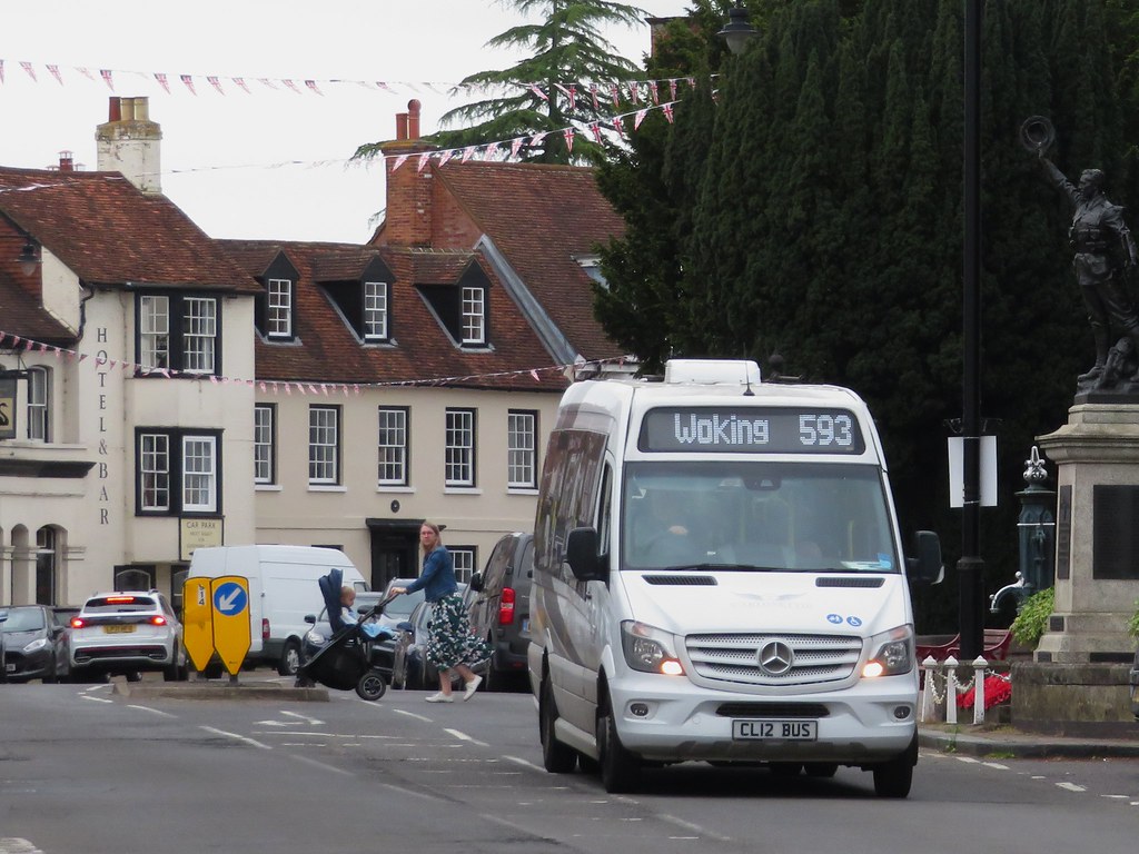 London Street Chertsey portemolitor Flickr