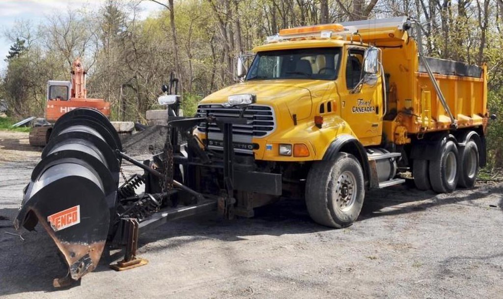 Town of Caneadea, NY 2006 Sterling LT9500 dumpplow truc… Flickr