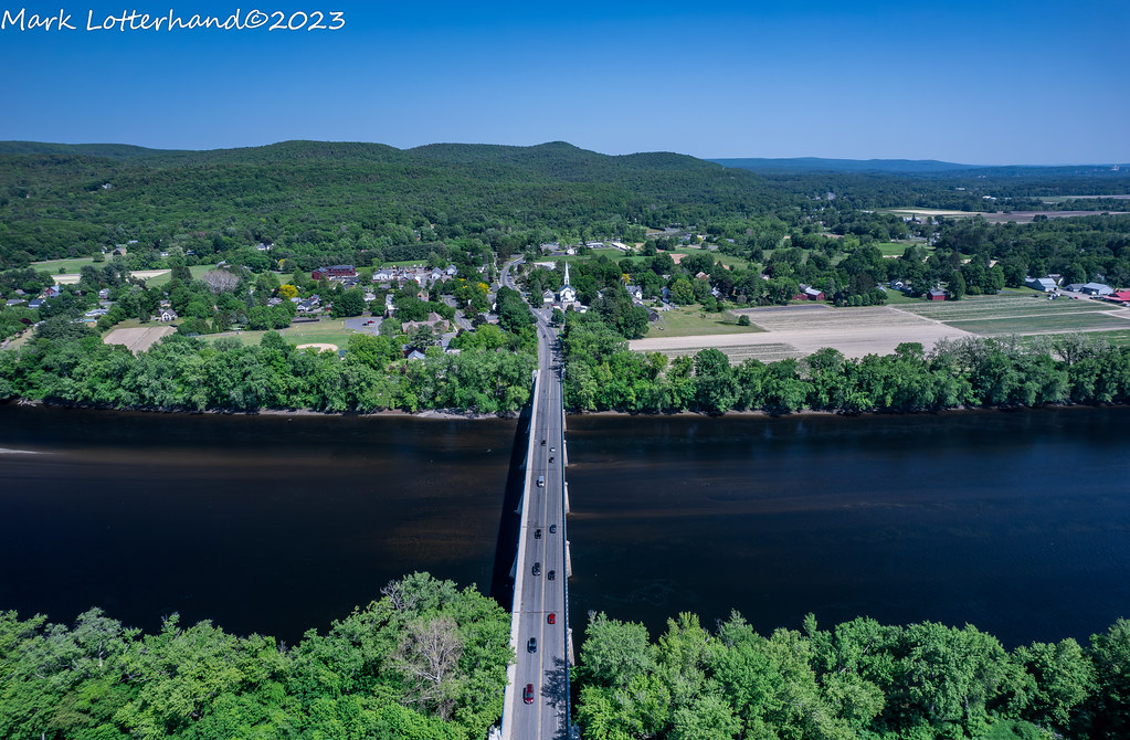 Sunderland, MA Mark Lotterhand Flickr