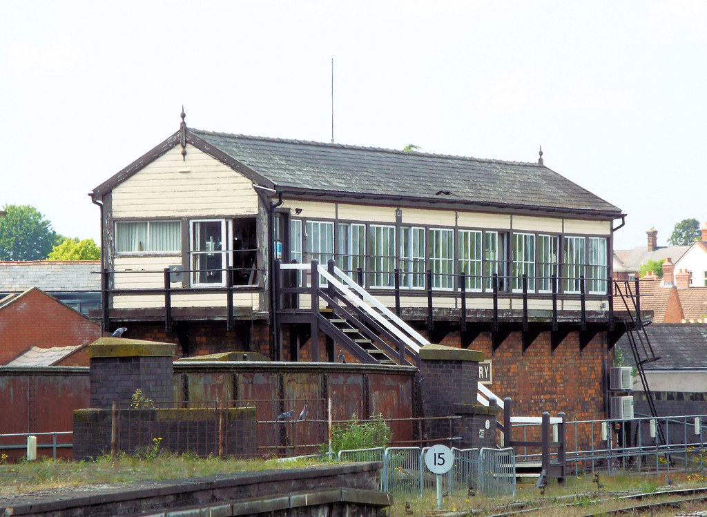 Crewe Junction Box Crewe Junction signal box, Shrewsbury. … Flickr