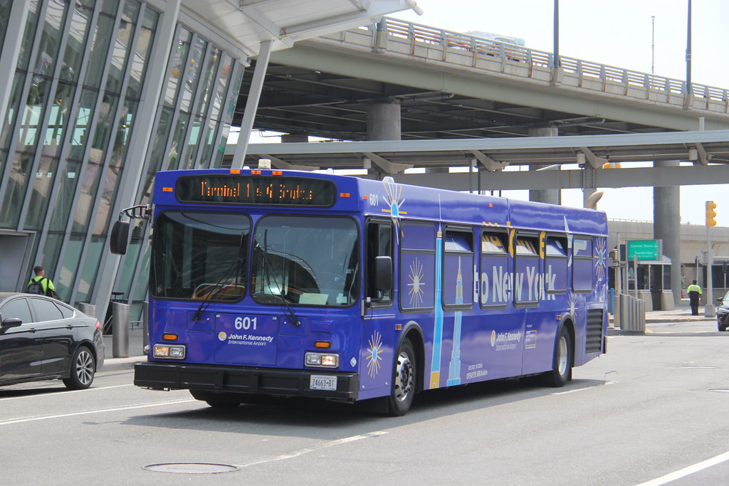 JFK Airport, Midtown Manhattan, and Willets Point (515,19,2523) Flickr