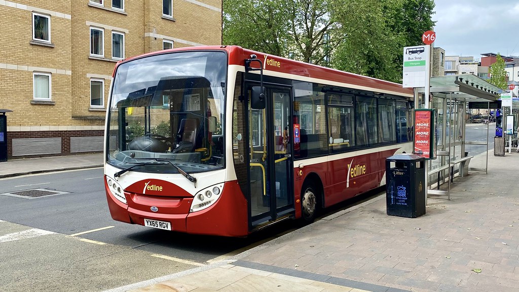 X20 outside Westgate... Redline bus YX65 RGV, an ADL Envir… Flickr
