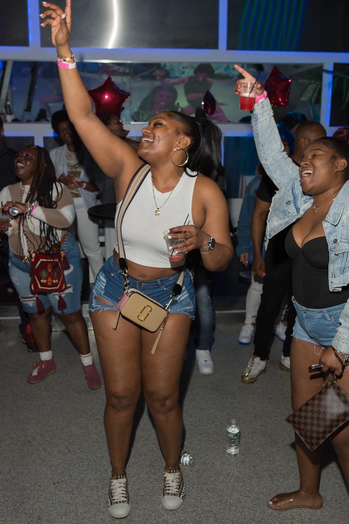 Mingles Night Club Denim & White Joe Bannister Flickr