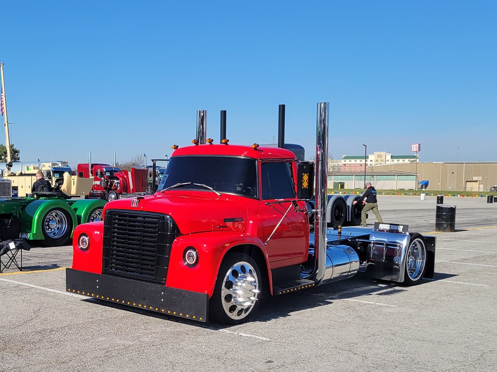 20230329_102803 2023 Mid America Trucking Show Custom and … Sean's Truck and Machinery