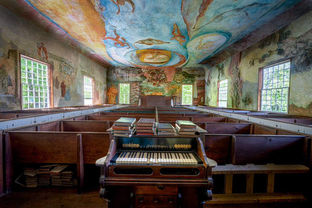 Under the Gallery South Solon Meetinghouse Solon, Maine Ma… Flickr
