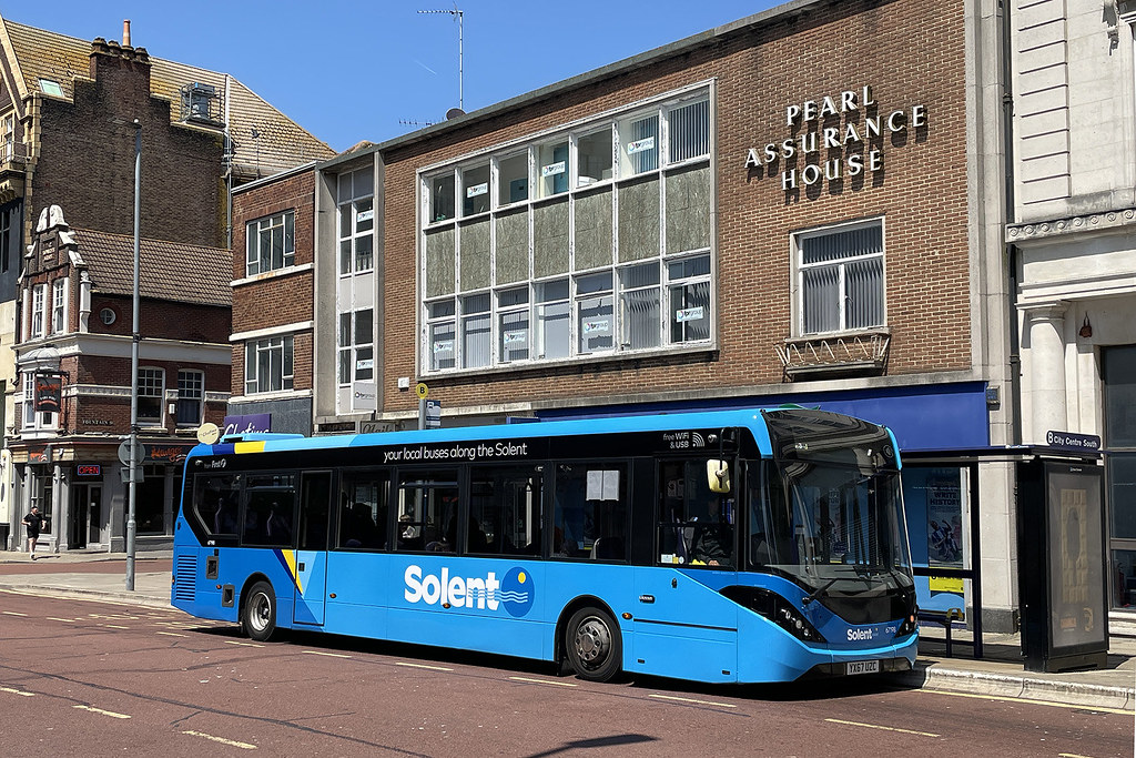 YX67 UZC, Edinburgh Road, Portsmouth, May 31st 2023 Flickr
