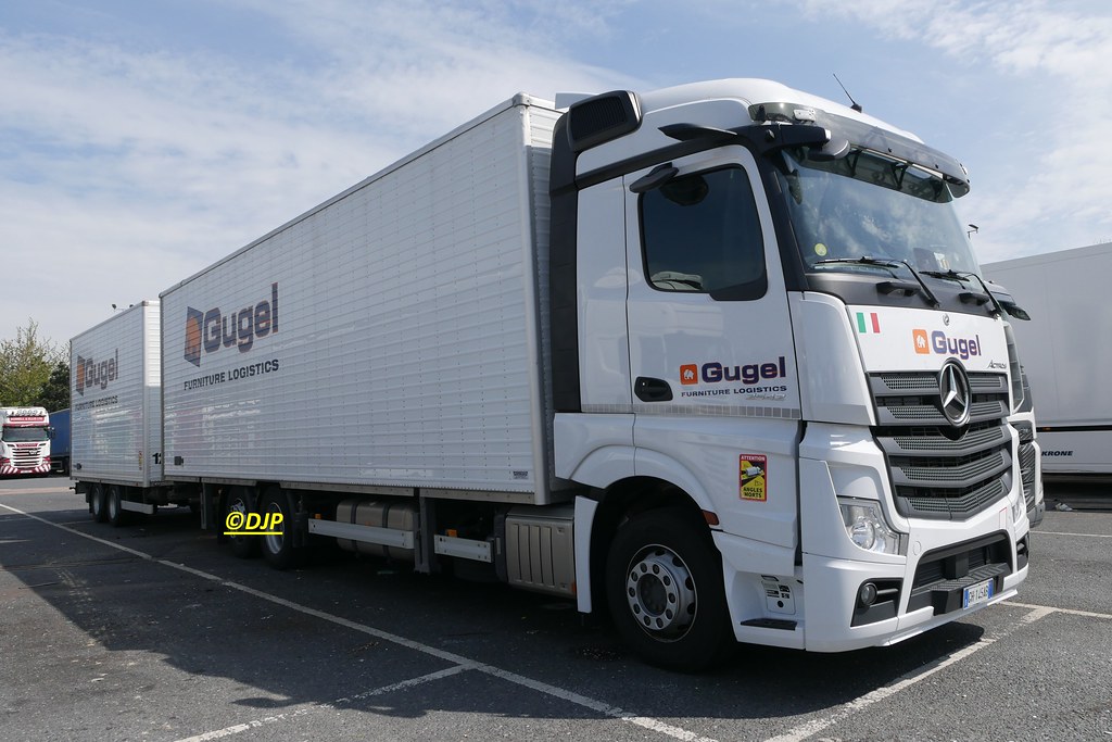 Mercedes Actros Thurrock At Motorway Services RH175 Flickr