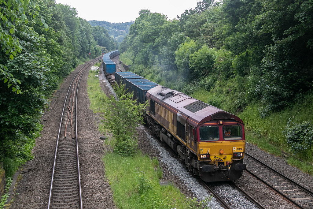 6E26 66160(1) 1st June 23 Knowsley to Wilton loaded bins … Flickr