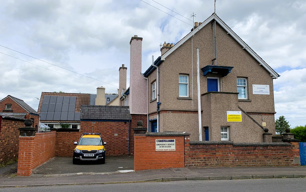 Coast Guard. Promenade corner Church Road. Leven. Fife. Sc… Flickr