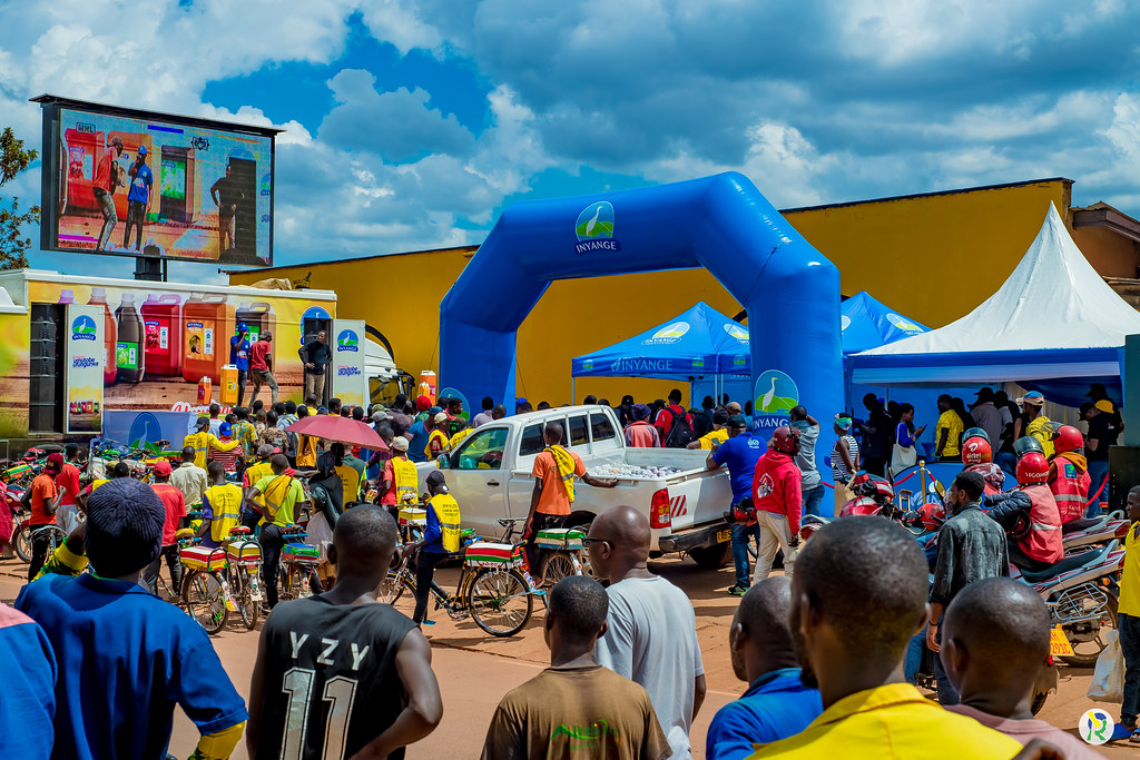 Inyange yashyize ku isoko ubwoko bw'imitobe i... rwanda RwOT