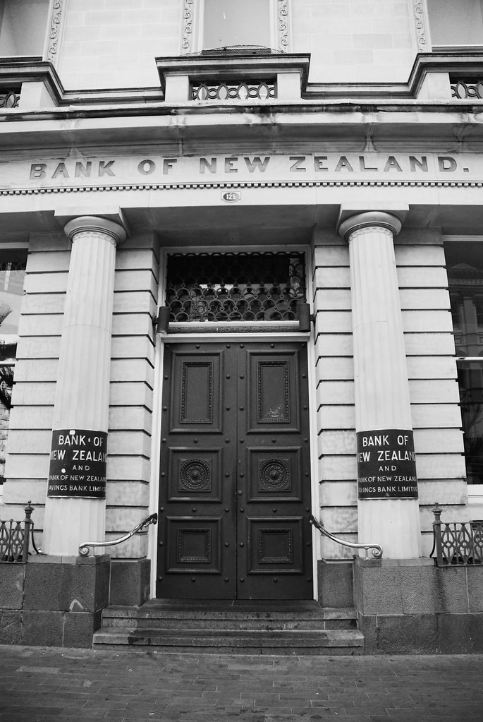 Queen St Queen St Auckland City Charlie van de Graaf Flickr