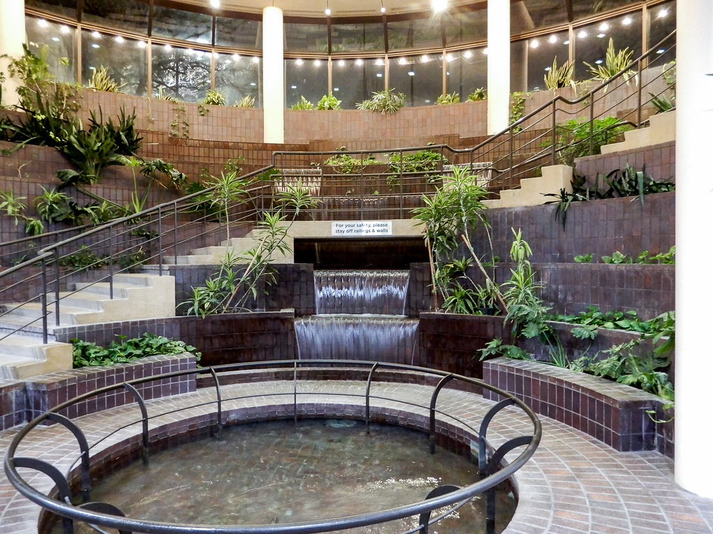 Fountain "Regency Court" Omaha, NE Dblackwood Flickr
