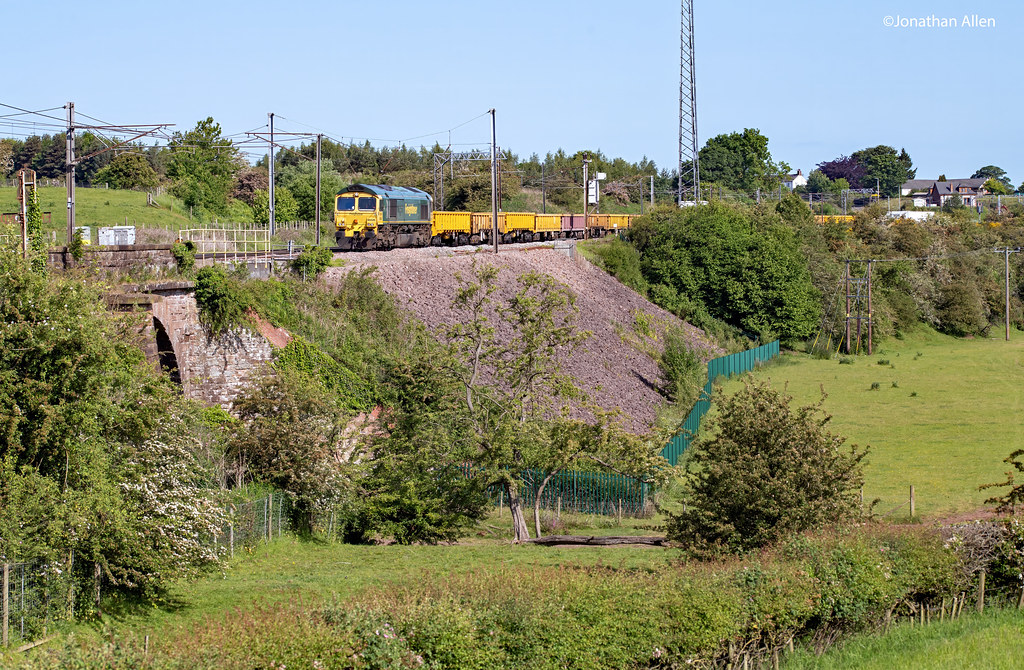 66526 Gretna Junction Three departmental workings due fr… Flickr