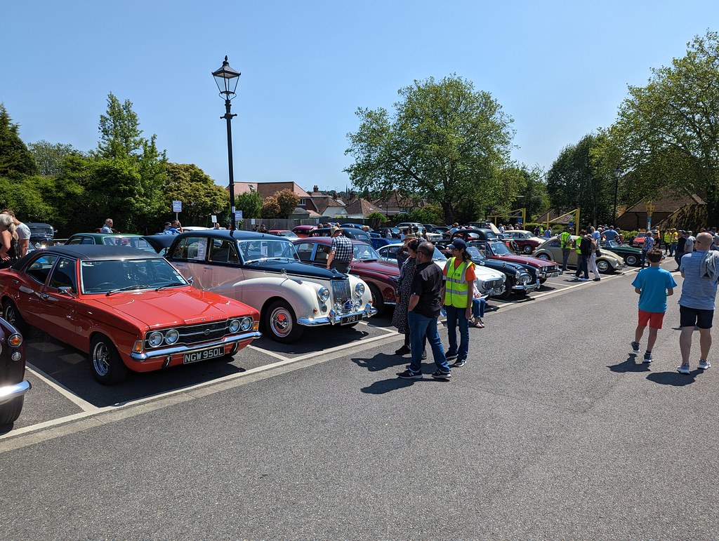 Farnham Festival of Transport, interesting car park, LR F… Flickr