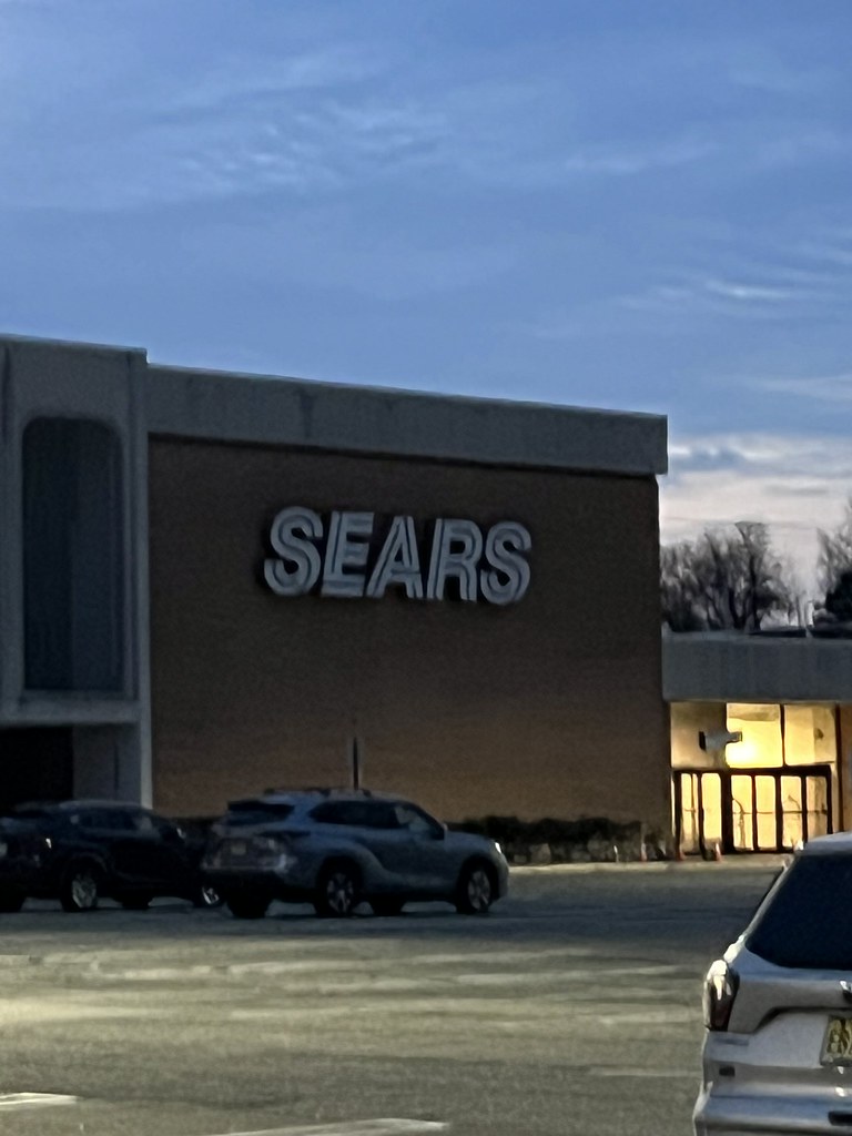 Abandoned Sears Livingston Mall, Livingston NJ Conor GuinnBailey