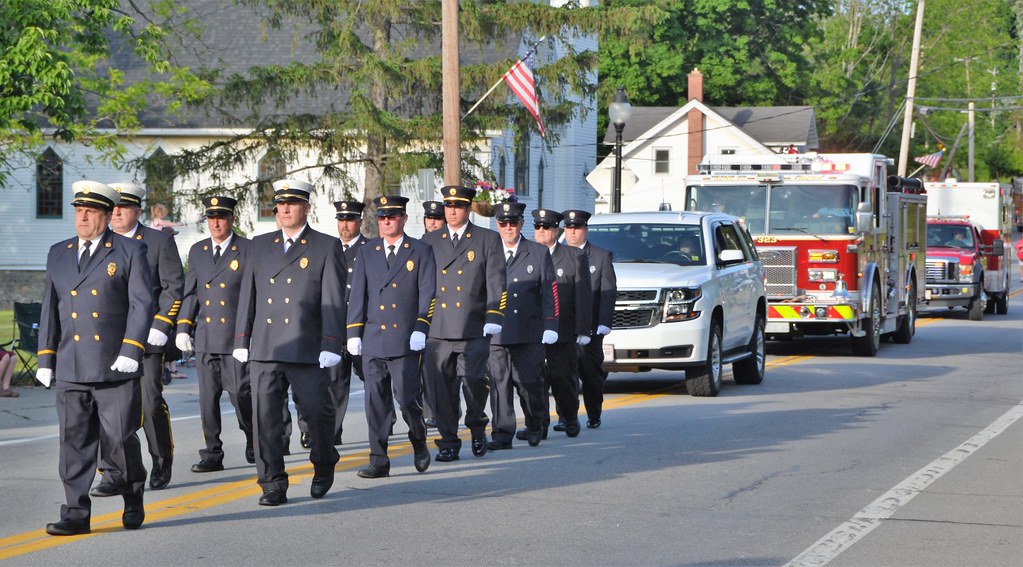 DSC_0015 (3) 2023 Mendon, NY F.D. Carnival Parade Jeffrey Arnold