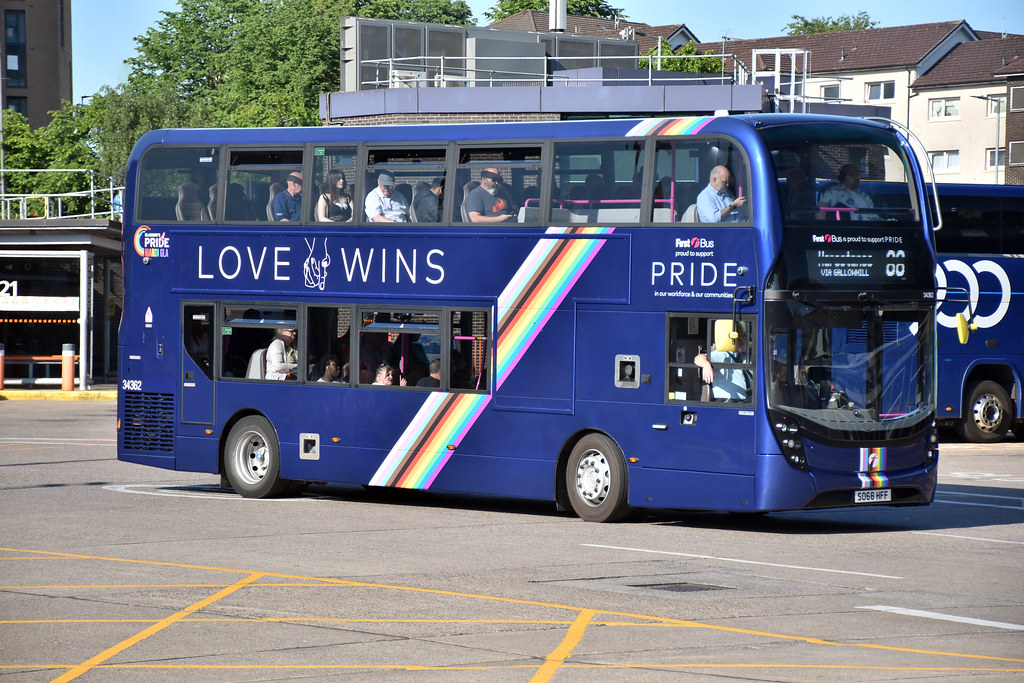 34362 SO68HFF (Pride) (OS) Seen at Buchanan Bus Station … Flickr