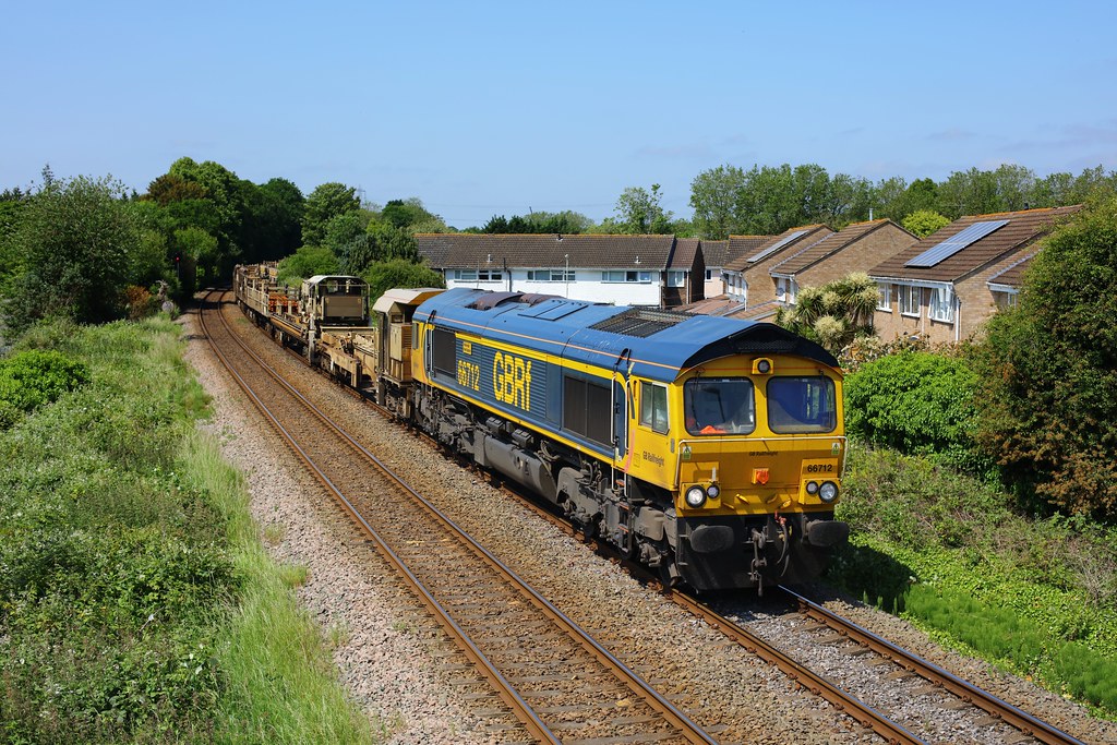 6O39 at Eastleigh (Chandlers Ford branch) 66712 6O39 Westb… Flickr