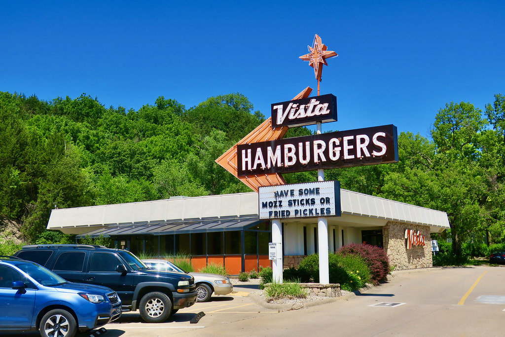 Vista Hamburgers, Manhattan, KS Vista Drive In, 1911 Tuttl… Flickr
