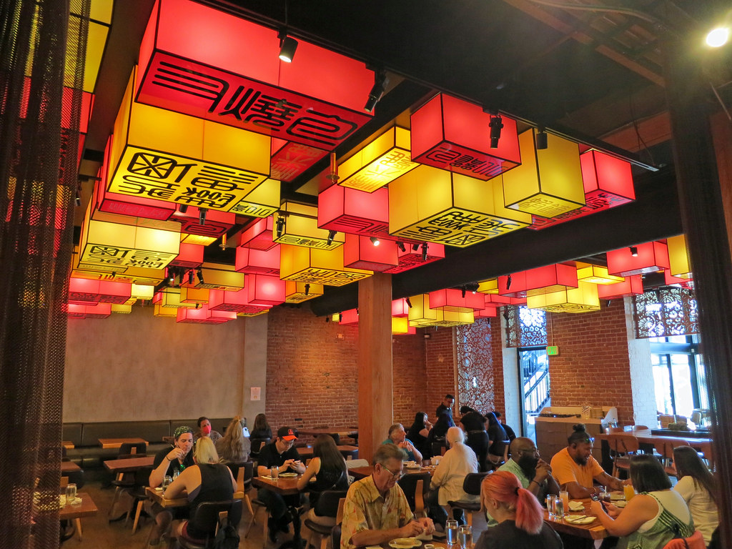 IMG_2947 Palette Tea House, Fairmont Heritage Place Ghirar… Flickr