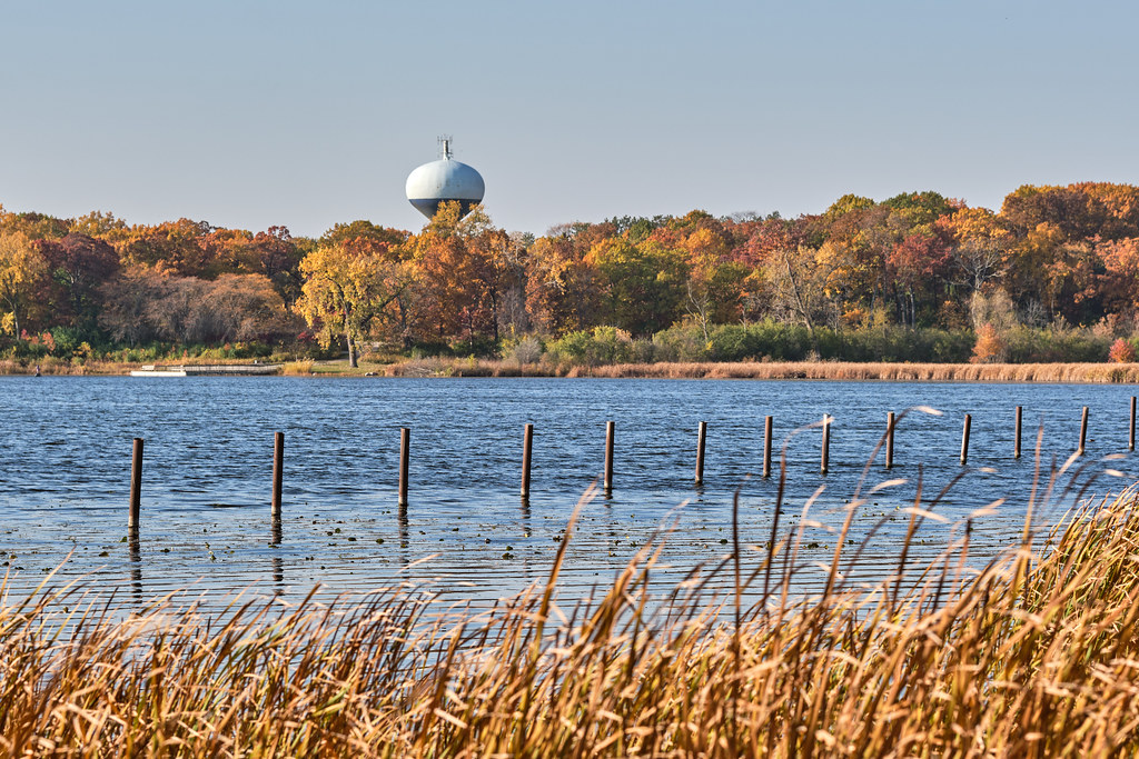 Hastings Lake, fall colors, and water tower At the Hasting… Flickr