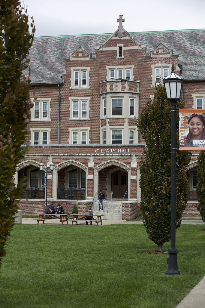 3E3C7209 Elms College Flickr