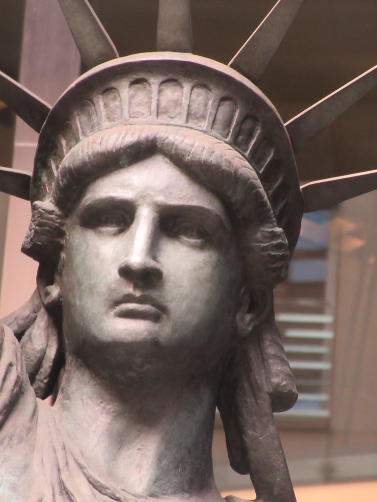 2023 Mini Statue of Liberty 61st St Midtown Manhattan 2775… Flickr