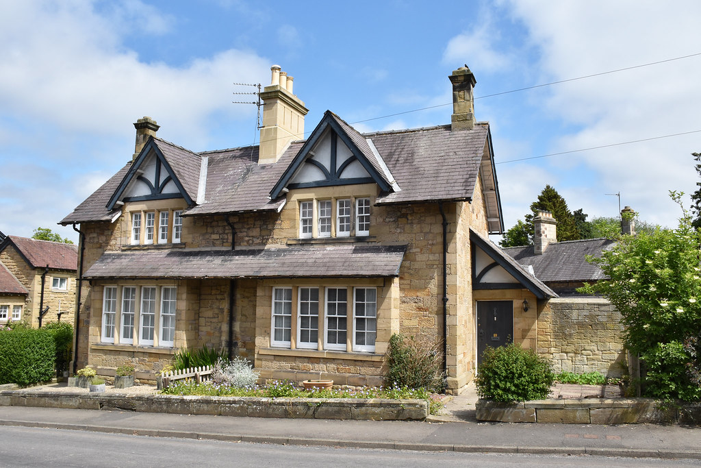 Alnwick Estate cottages Cottages built to a variety of de… Flickr