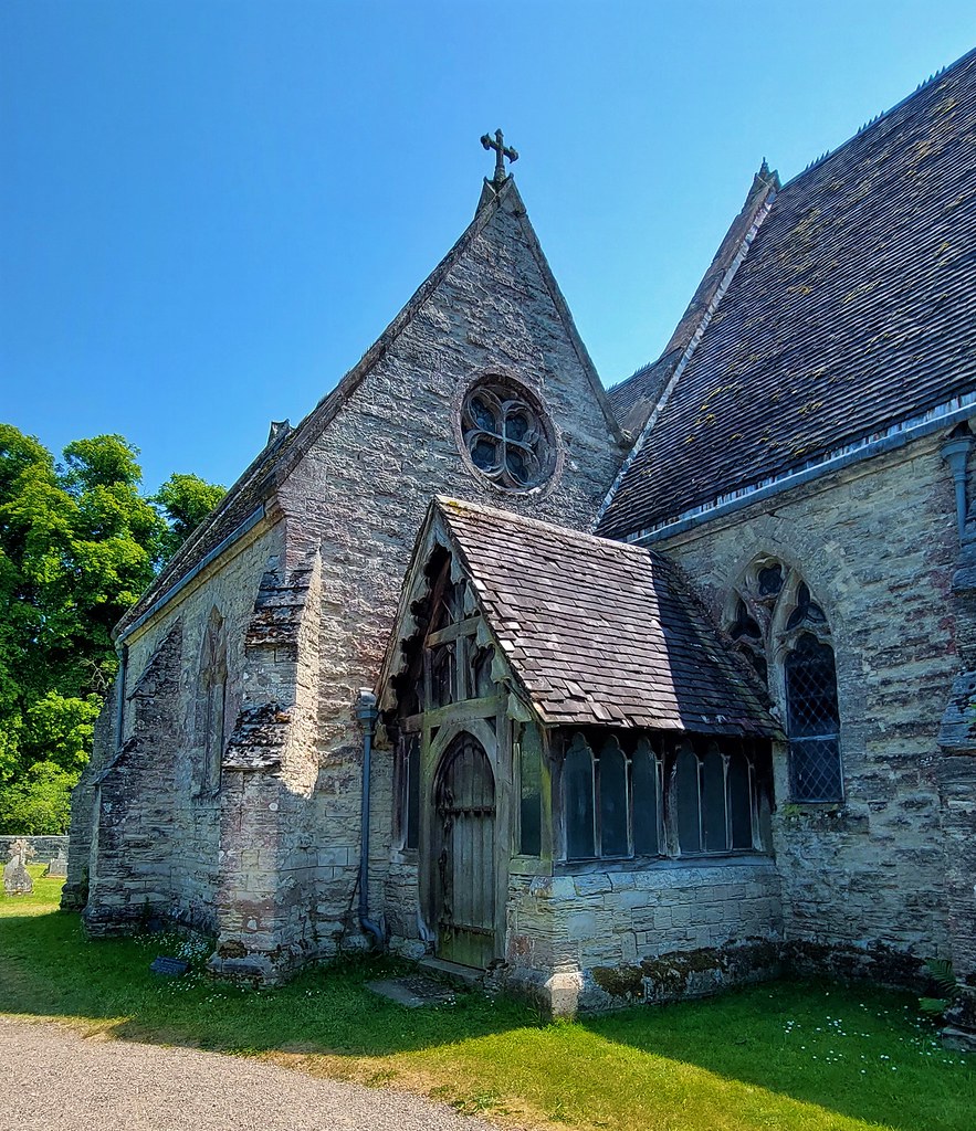 Throckmorton Family Entrance St Peter and St Paul and St E… Flickr