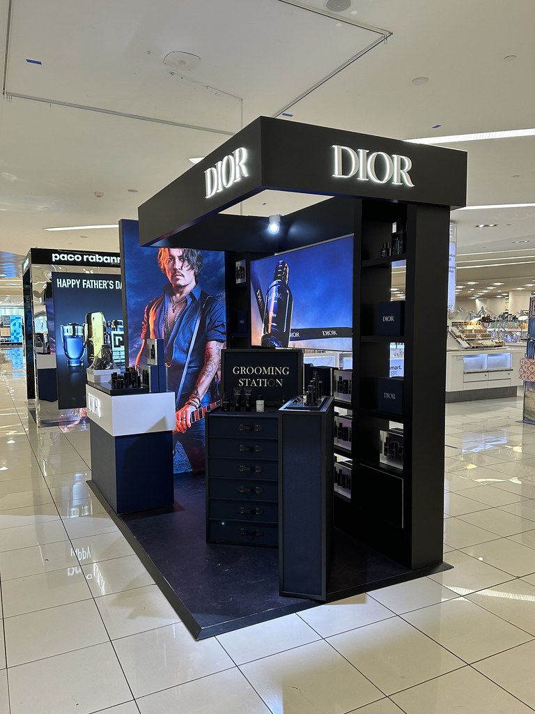 Dior Macy’s Dadeland Mall a photo on Flickriver