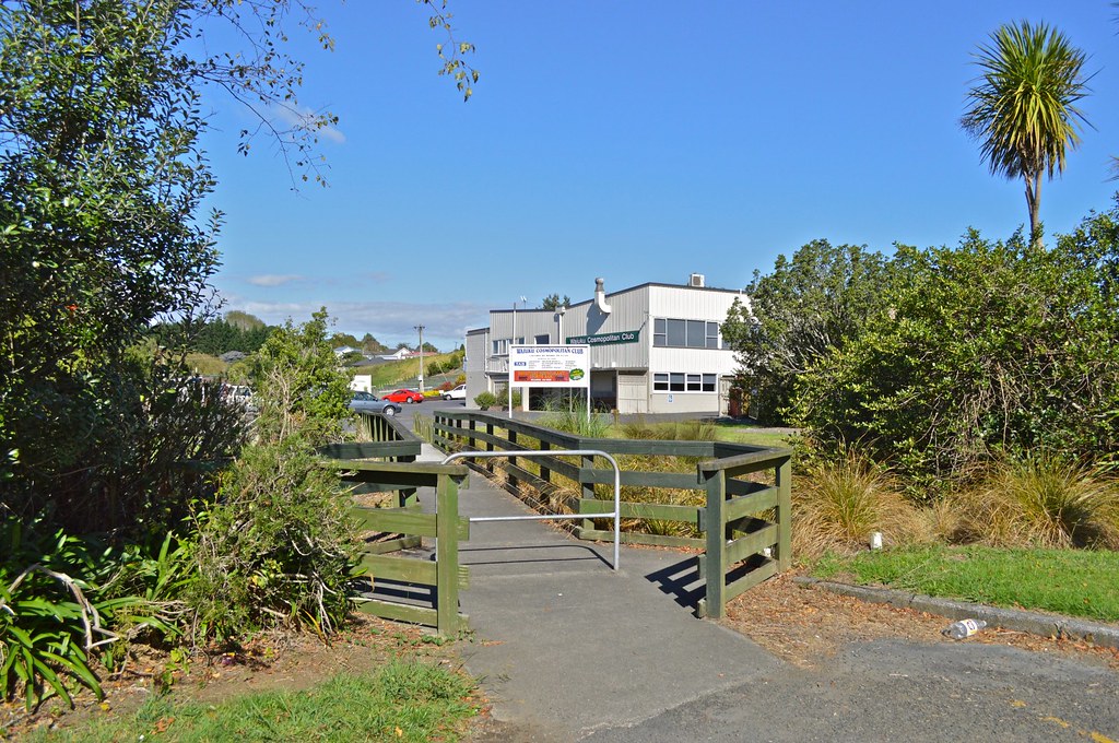 Waiuku Cosmopolitan Club 8 Waiuku Cosmopolitan Club, Victo… Flickr