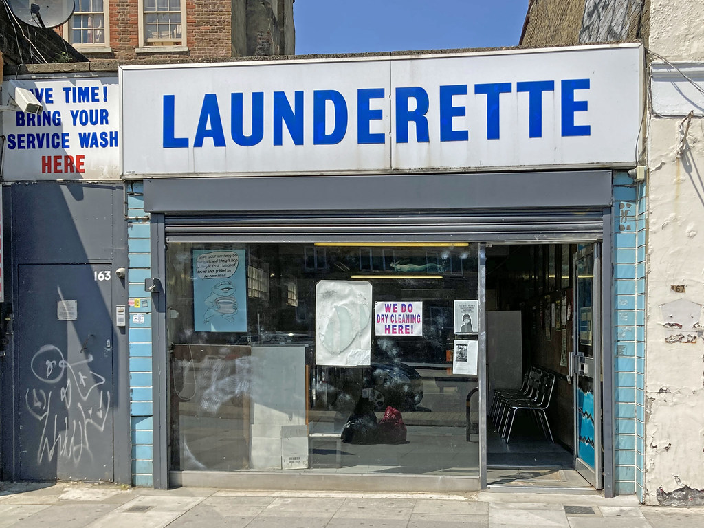 165 Bow Road Longstanding launderette awaiting conversion … Flickr