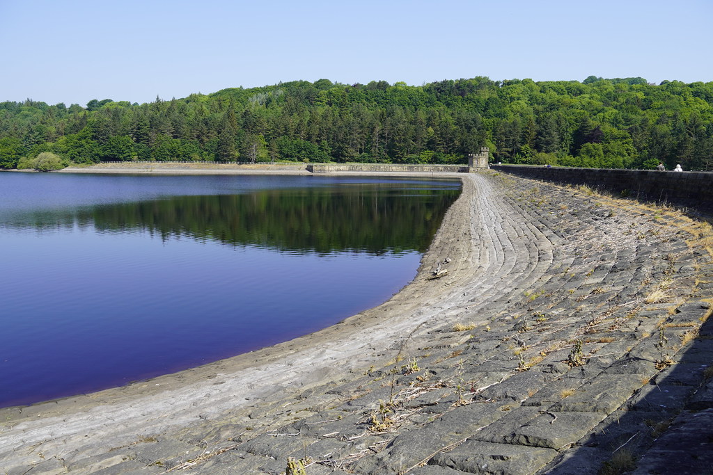 Broomhead Reservoir Laura Beswick Flickr
