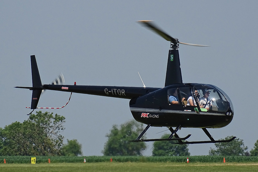 GITOR Robinson R44 Raven II. RotorTech, NorthamptonSywel… Flickr