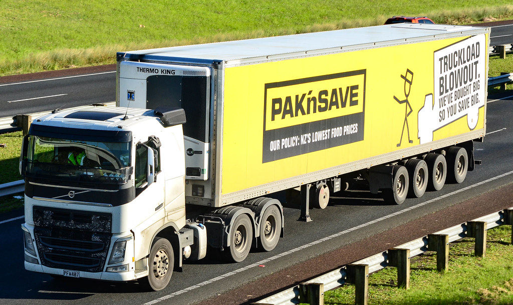 Volvo, Foodstuffs Bawden Rd, Dairy Flat, Auckland. 8th Jun… Mike