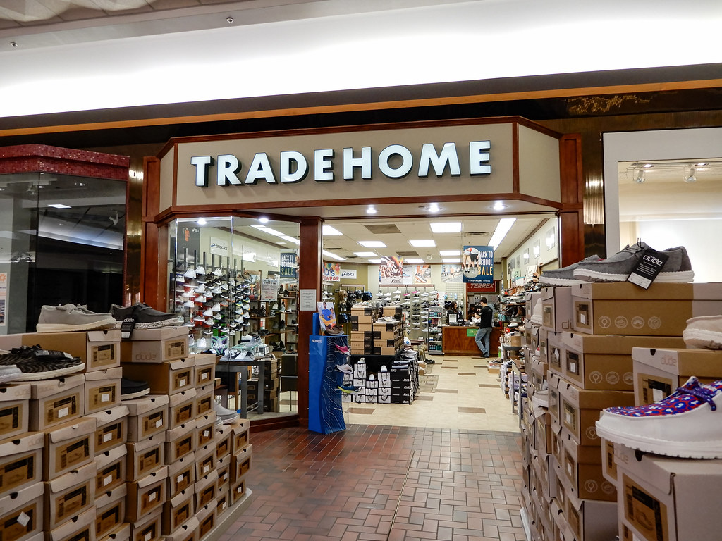 Tradehome Shoes "Central Mall" Salina, KS Dblackwood Flickr