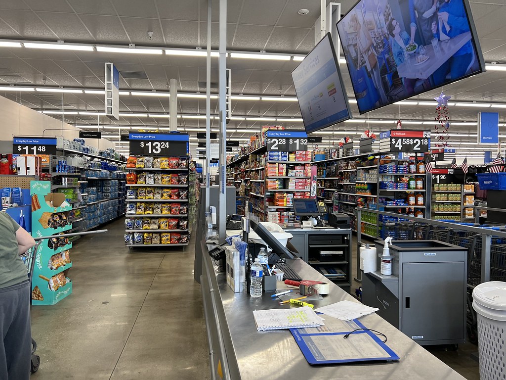 WalMart Tipton, Iowa 2023 Visit Post Remodel They rem… Flickr