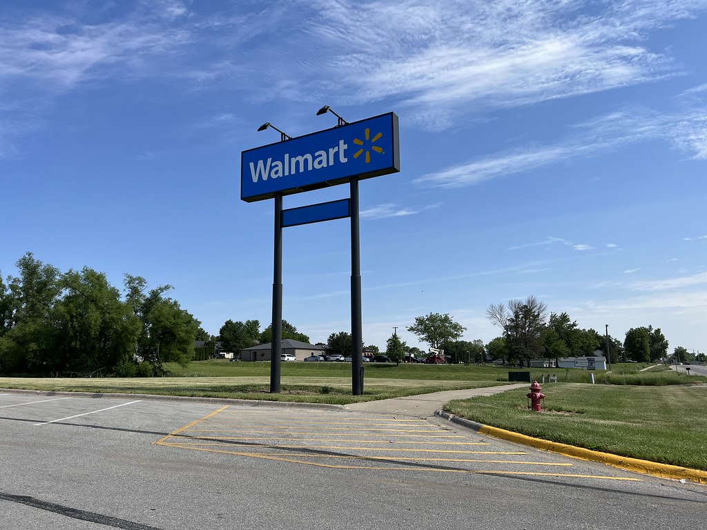 WalMart Tipton, Iowa 2023 Visit Post Remodel They rem… Flickr